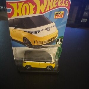 Volkswagen ID. Buzz Toy Van - Yellow